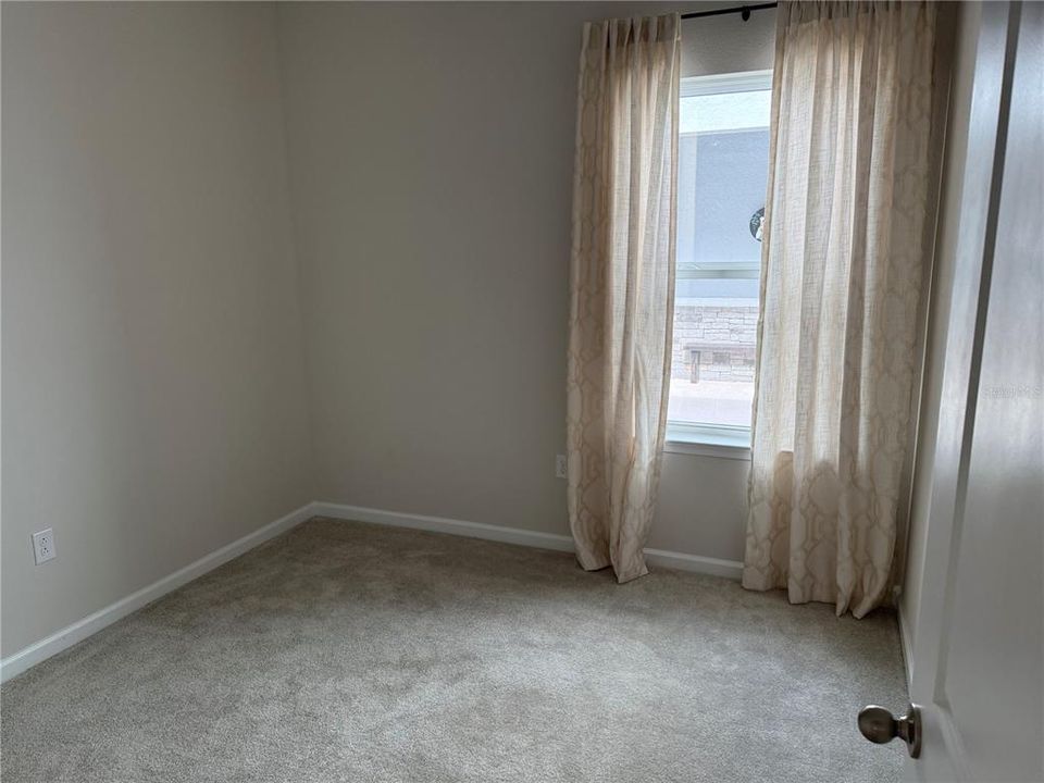 В аренду: $2,300 (3 спален, 2 ванн, 1500 Квадратных фут)