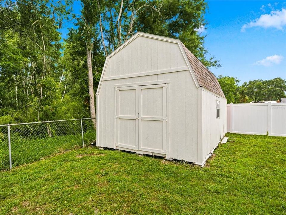 На продажу: $429,000 (3 спален, 2 ванн, 1825 Квадратных фут)