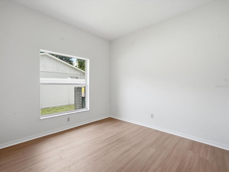 На продажу: $429,000 (3 спален, 2 ванн, 1825 Квадратных фут)