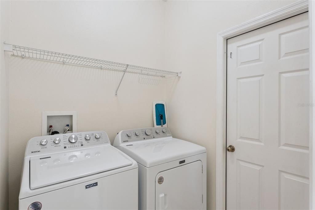 В аренду: $2,900 (4 спален, 2 ванн, 2072 Квадратных фут)