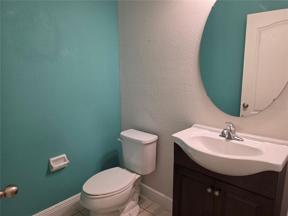 На продажу: $375,000 (3 спален, 2 ванн, 1872 Квадратных фут)