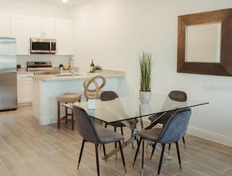 For Sale: $213,000 (2 beds, 2 baths, 1056 Square Feet)