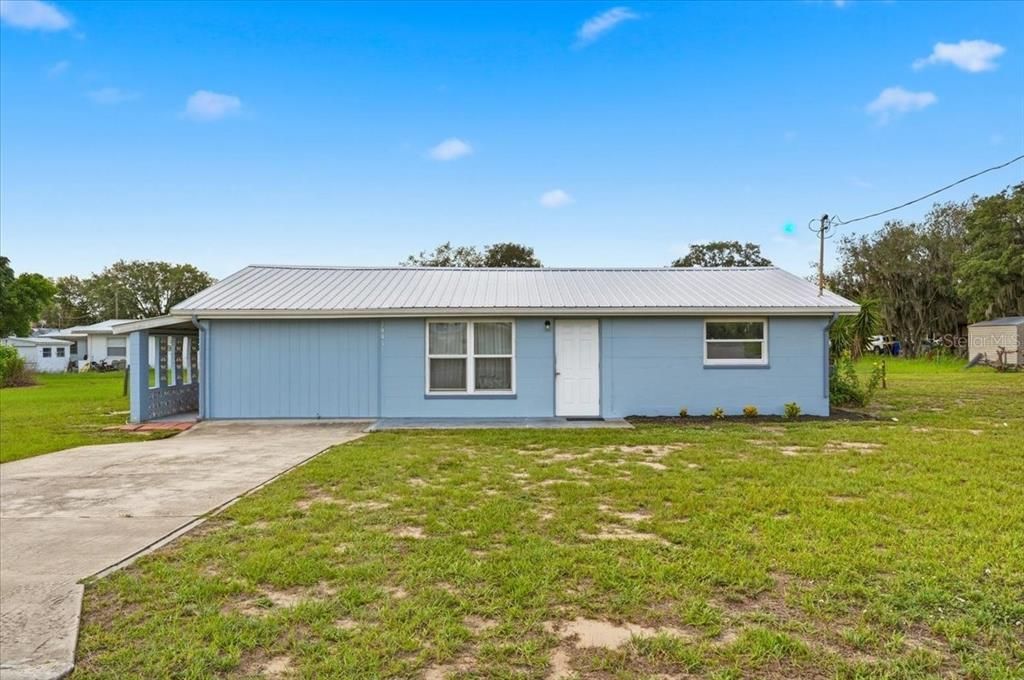 For Sale: $185,000 (3 beds, 1 baths, 929 Square Feet)
