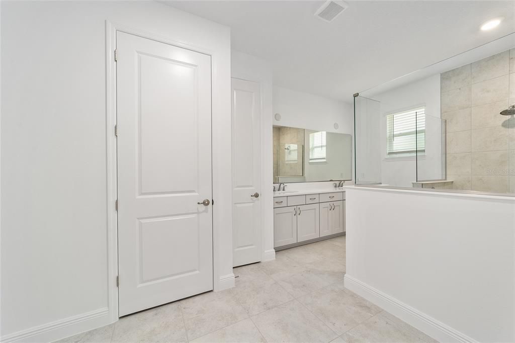 En Venta: $461,235 (2 camas, 2 baños, 2019 Pies cuadrados)