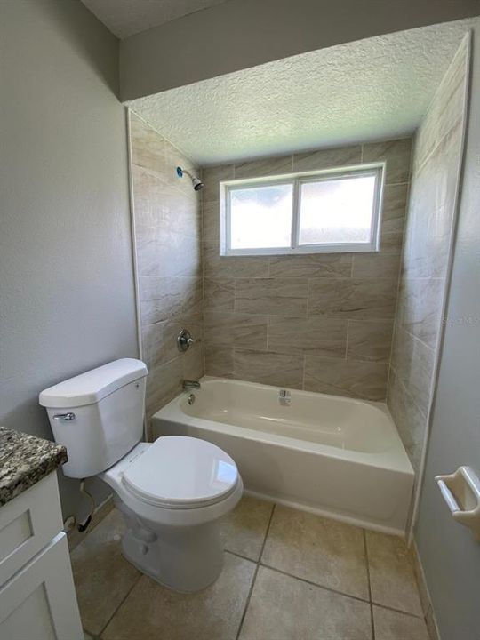 В аренду: $2,300 (3 спален, 2 ванн, 1372 Квадратных фут)