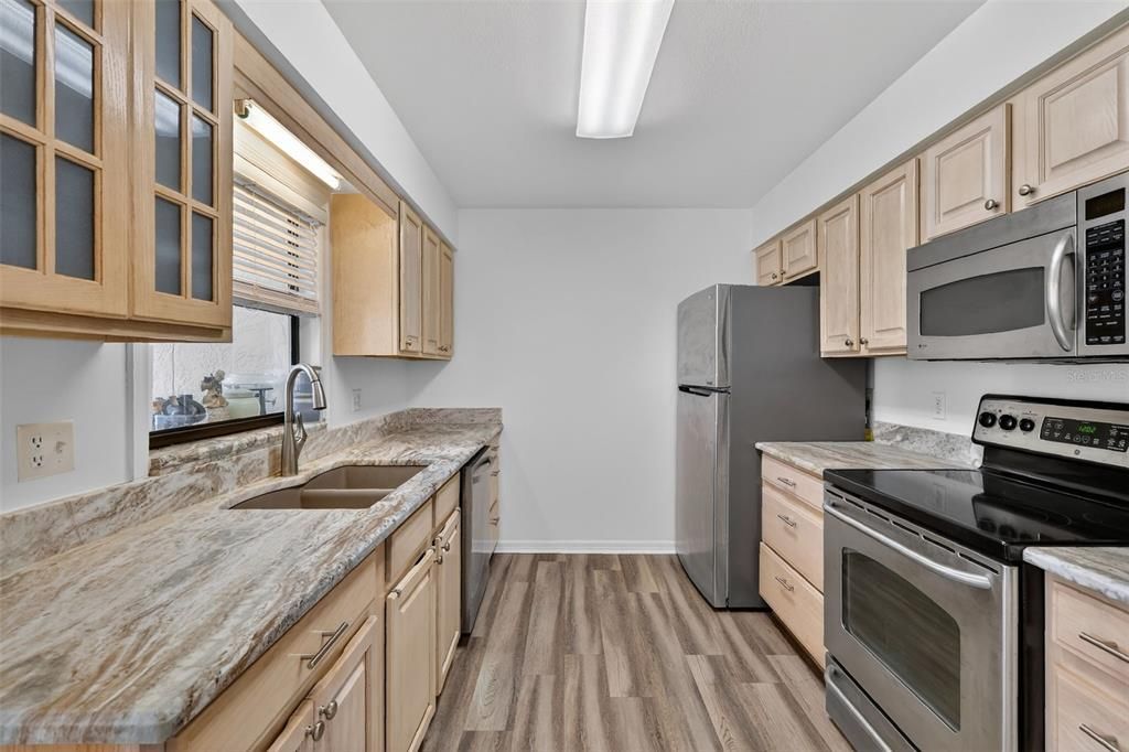 En Venta: $185,000 (2 camas, 2 baños, 918 Pies cuadrados)