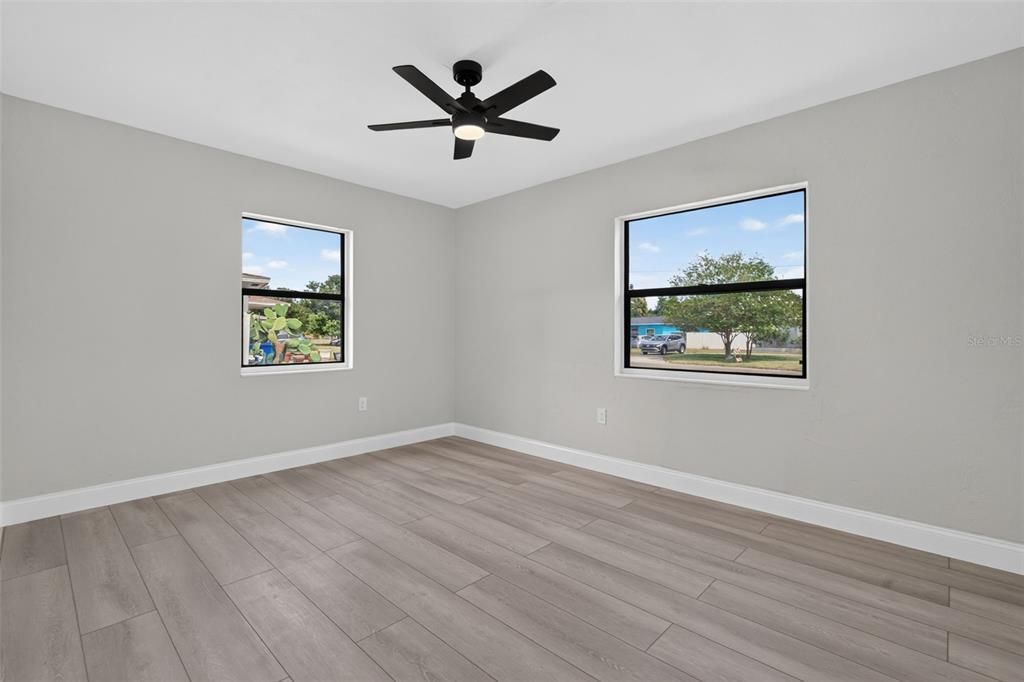 En Venta: $399,900 (3 camas, 2 baños, 1314 Pies cuadrados)