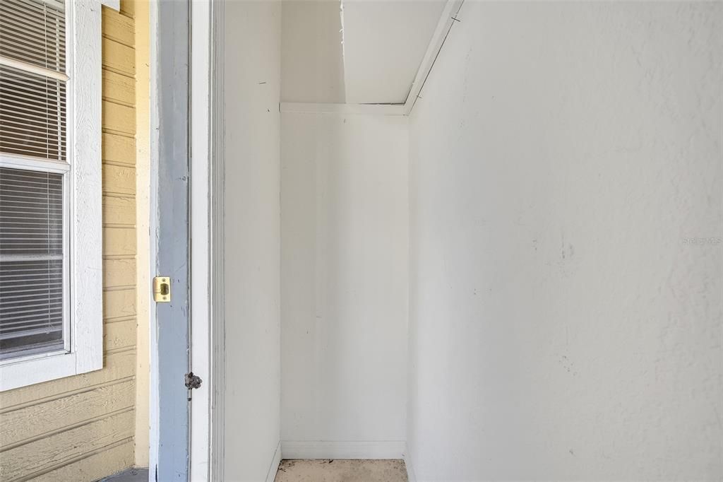 En Venta: $129,900 (2 camas, 2 baños, 836 Pies cuadrados)