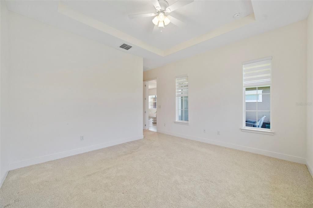 For Sale: $285,000 (2 beds, 2 baths, 1346 Square Feet)