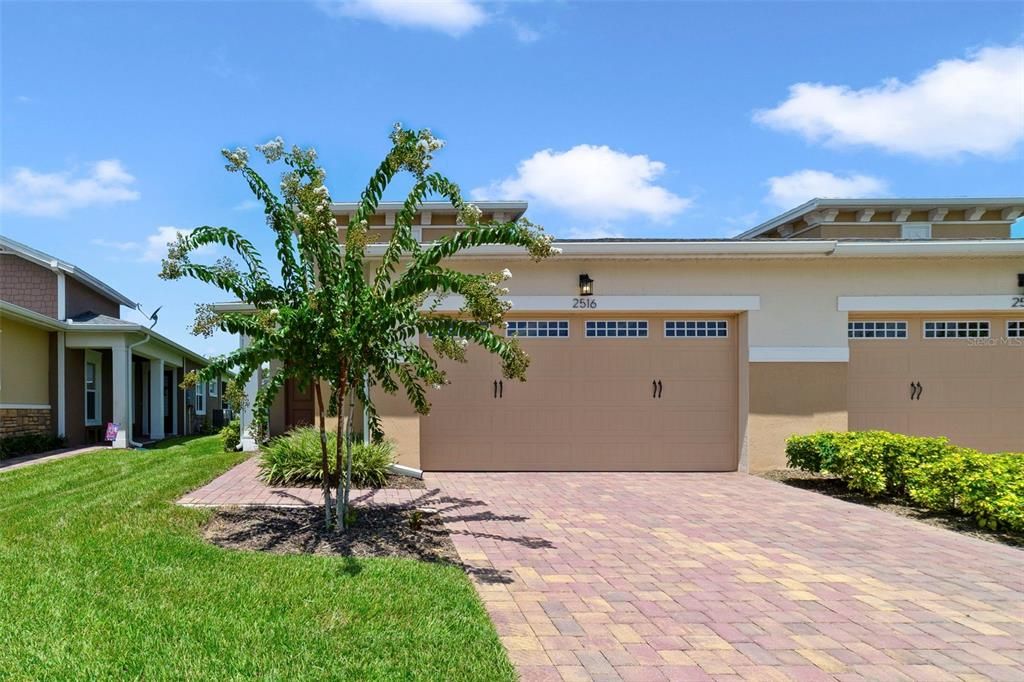 For Sale: $285,000 (2 beds, 2 baths, 1346 Square Feet)