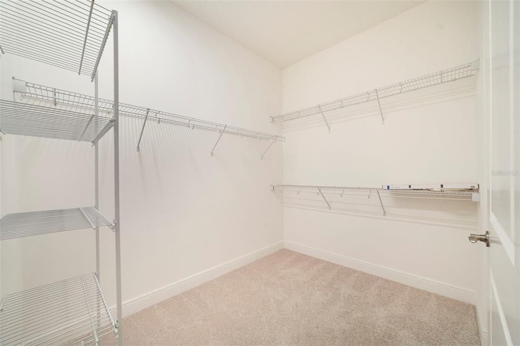 For Sale: $285,000 (2 beds, 2 baths, 1346 Square Feet)