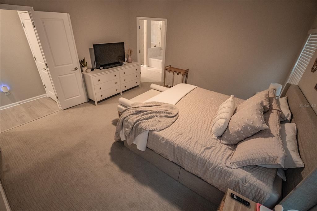 For Sale: $495,000 (5 beds, 3 baths, 2289 Square Feet)