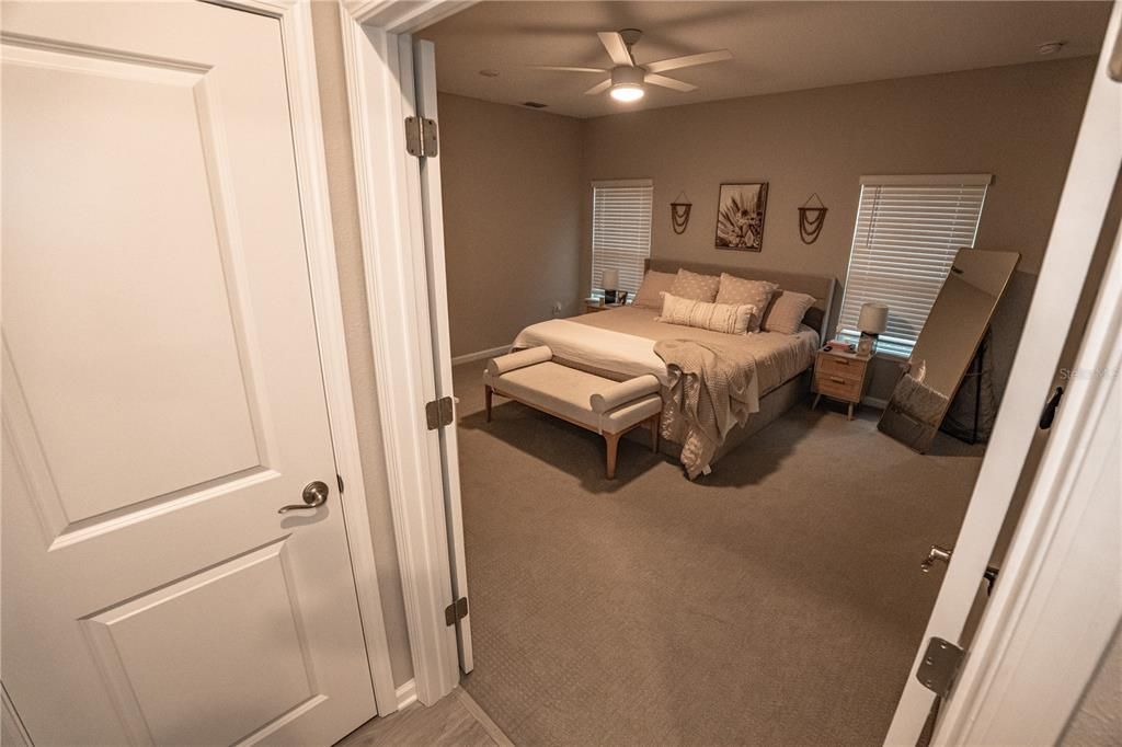 For Sale: $495,000 (5 beds, 3 baths, 2289 Square Feet)