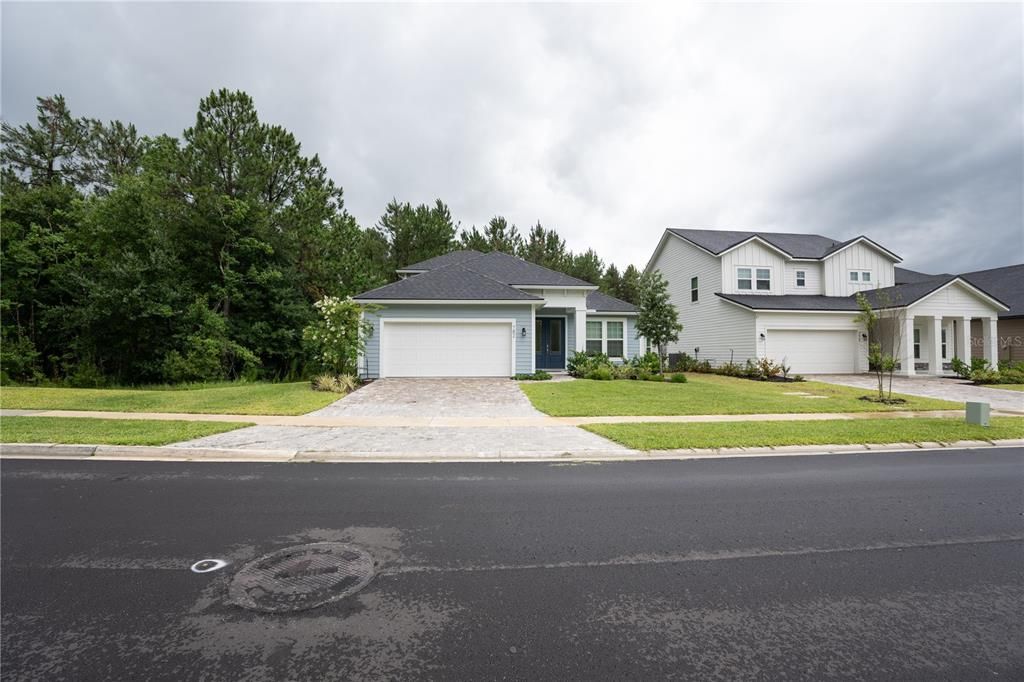 For Sale: $495,000 (5 beds, 3 baths, 2289 Square Feet)