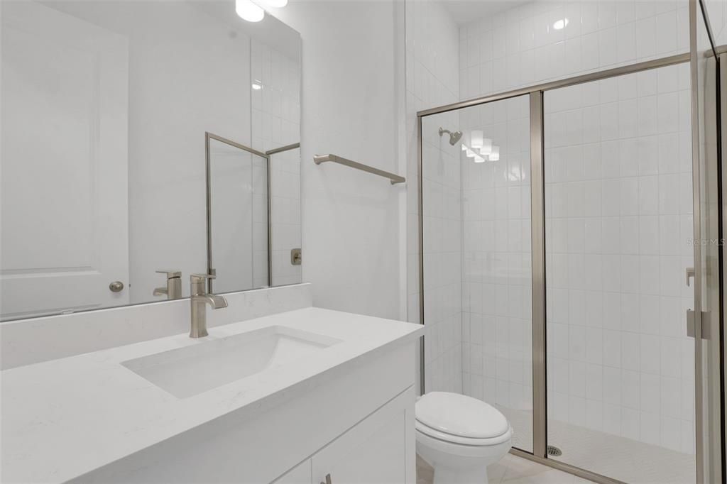 Active With Contract: $1,058,989 (4 beds, 3 baths, 3100 Square Feet)