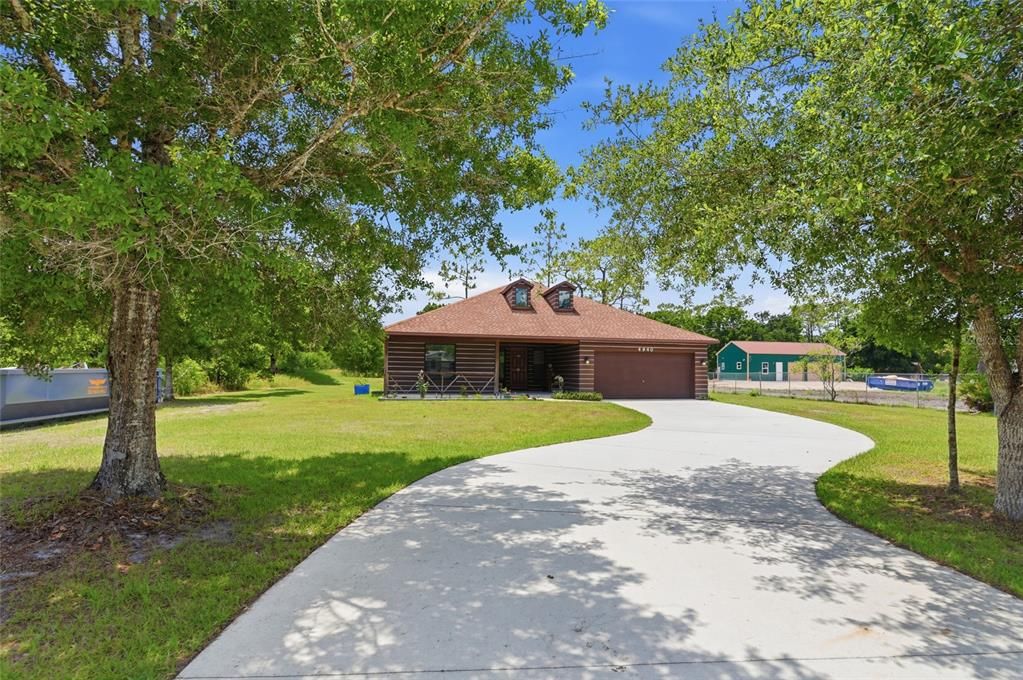 For Sale: $350,000 (4 beds, 2 baths, 1427 Square Feet)