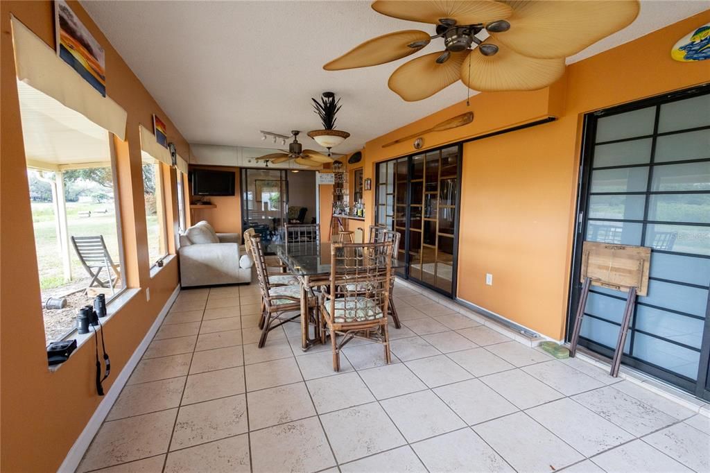 En Venta: $450,000 (3 camas, 2 baños, 1702 Pies cuadrados)