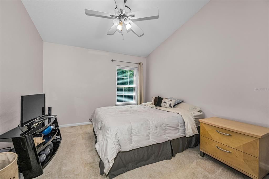 For Sale: $305,000 (3 beds, 2 baths, 1625 Square Feet)