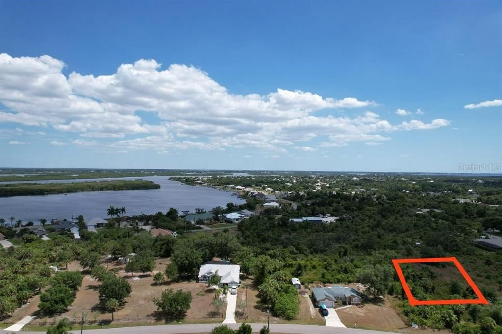 На продажу: $30,900 (0.23 acres)