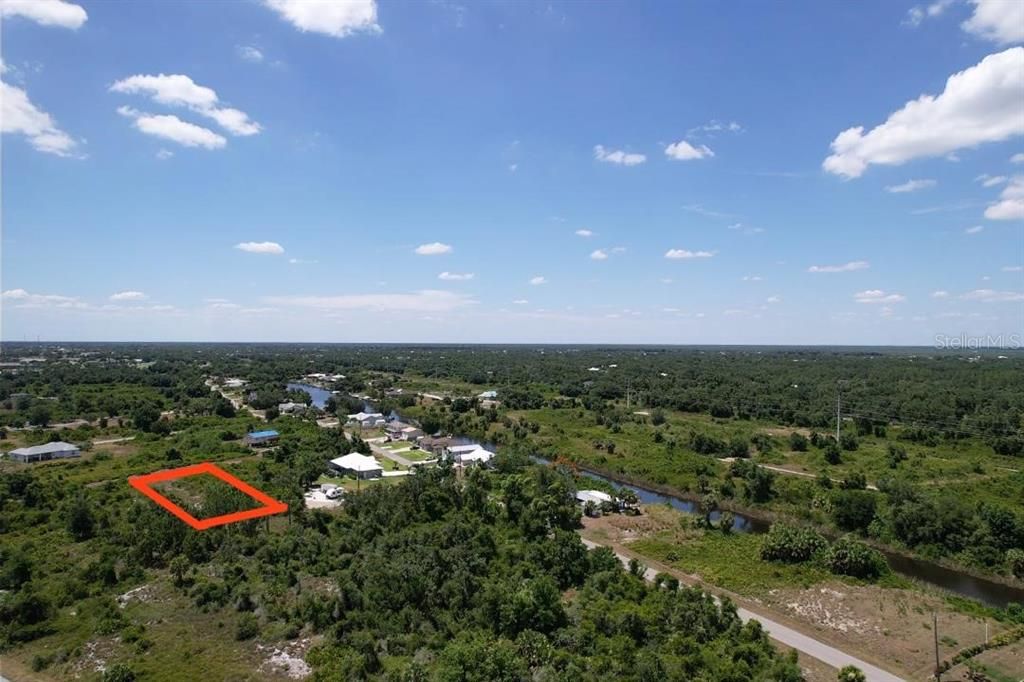На продажу: $30,900 (0.23 acres)