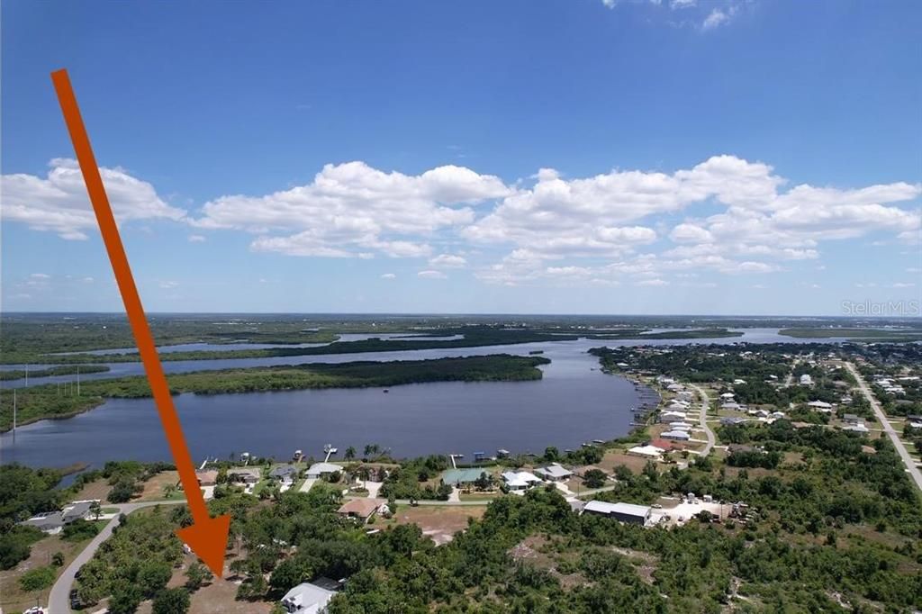На продажу: $30,900 (0.23 acres)