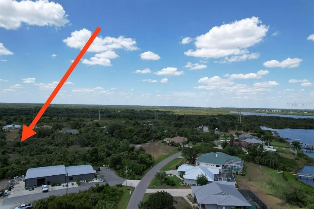 На продажу: $30,900 (0.23 acres)