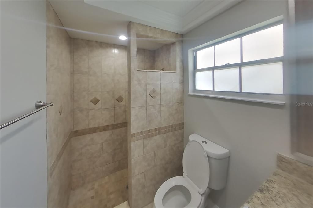 В аренду: $1,819 (3 спален, 2 ванн, 1771 Квадратных фут)