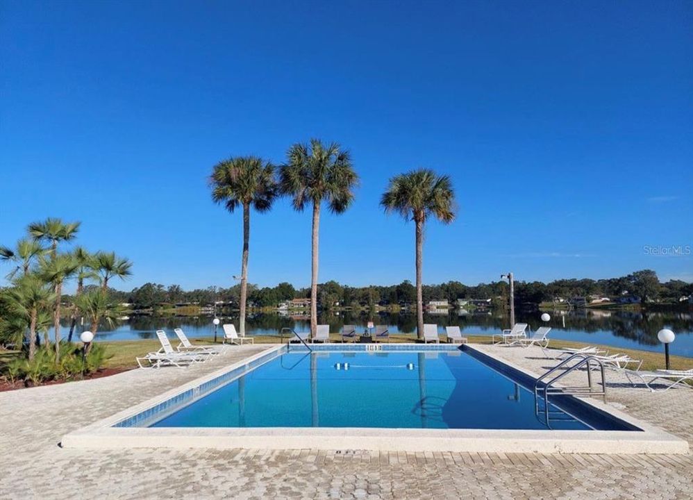 For Rent: $1,850 (3 beds, 2 baths, 993 Square Feet)