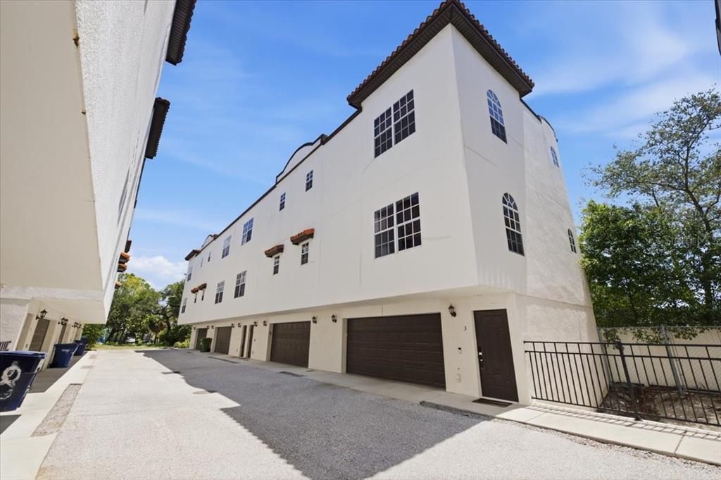 For Sale: $599,900 (3 beds, 2 baths, 1535 Square Feet)