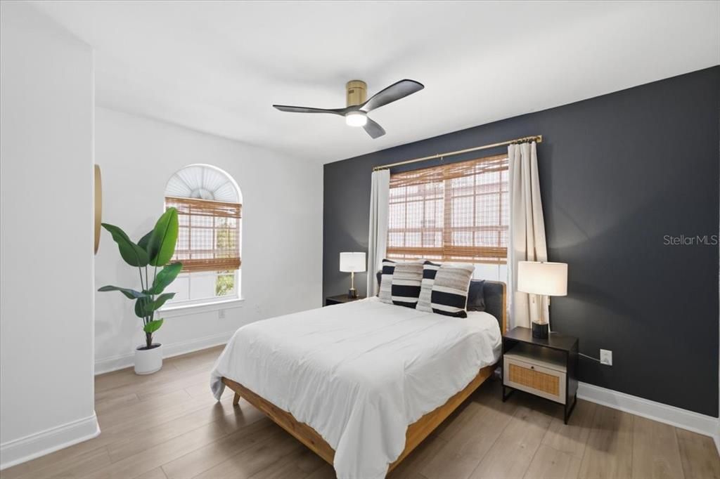 For Sale: $599,900 (3 beds, 2 baths, 1535 Square Feet)