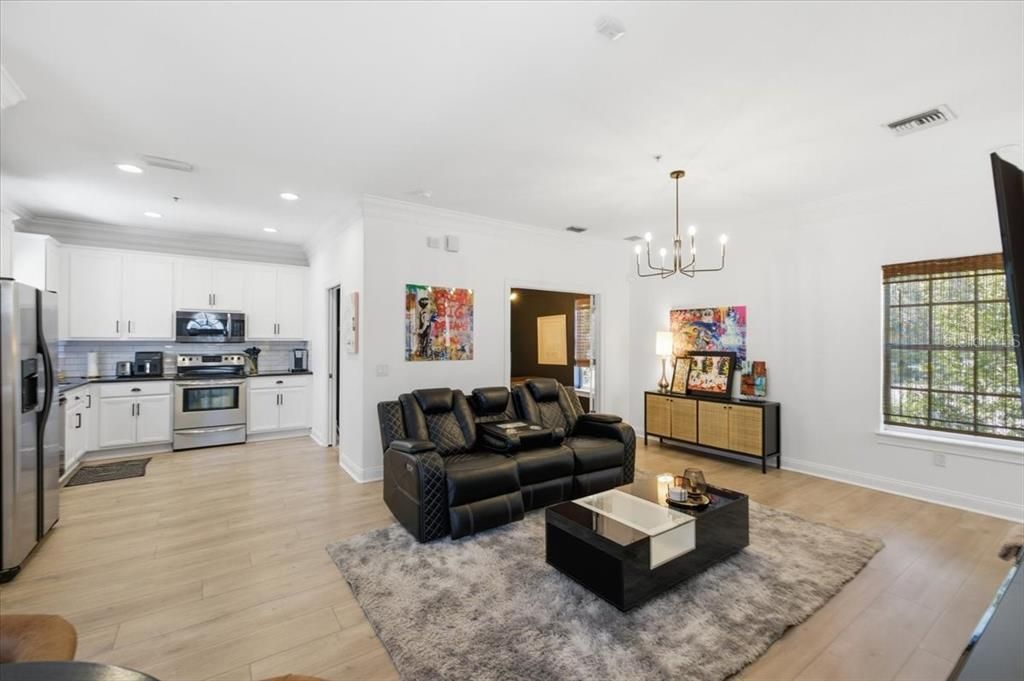 For Sale: $599,900 (3 beds, 2 baths, 1535 Square Feet)