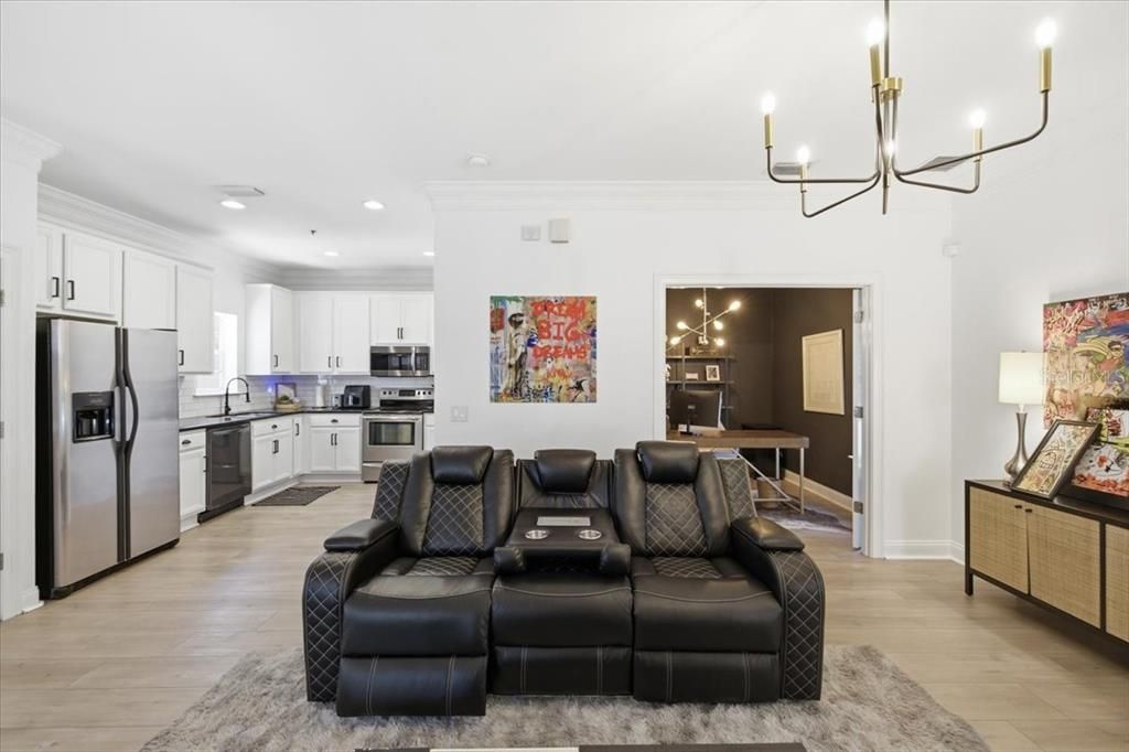For Sale: $599,900 (3 beds, 2 baths, 1535 Square Feet)