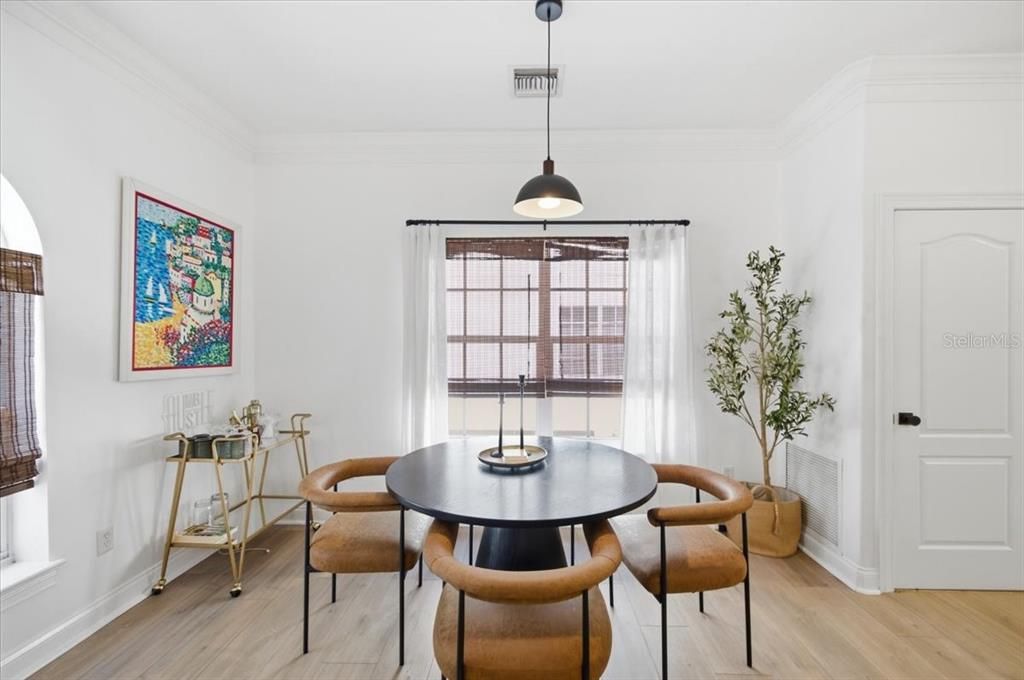 For Sale: $599,900 (3 beds, 2 baths, 1535 Square Feet)