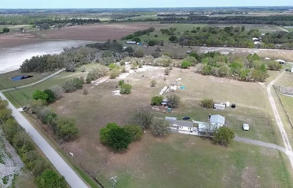 На продажу: $485,000 (5.19 acres)