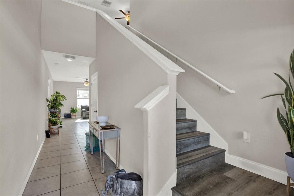 For Sale: $400,000 (4 beds, 2 baths, 1914 Square Feet)