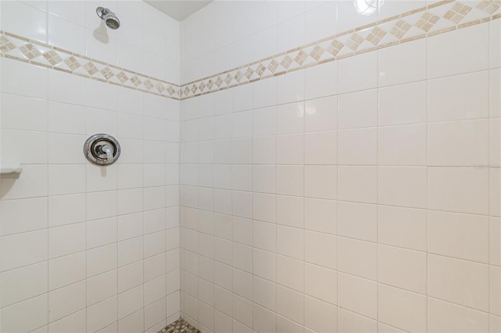En Venta: $594,500 (3 camas, 2 baños, 1889 Pies cuadrados)