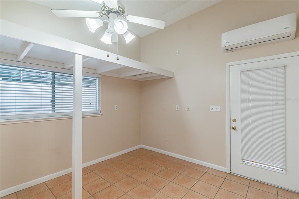 En Venta: $594,500 (3 camas, 2 baños, 1889 Pies cuadrados)