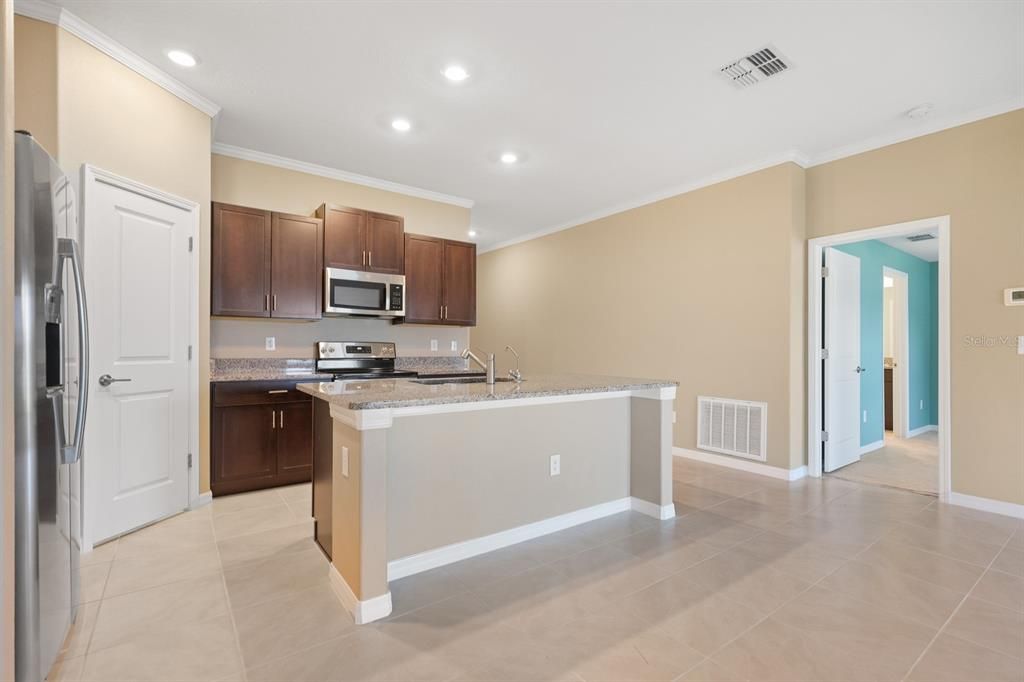 В аренду: $2,495 (3 спален, 2 ванн, 1540 Квадратных фут)
