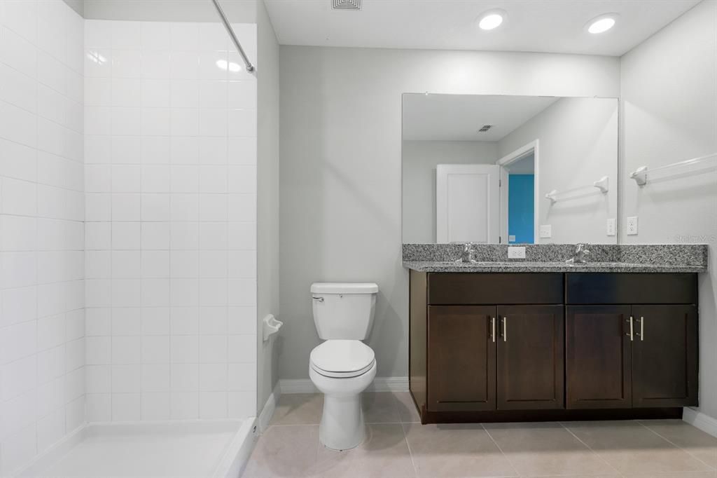 В аренду: $2,495 (3 спален, 2 ванн, 1540 Квадратных фут)