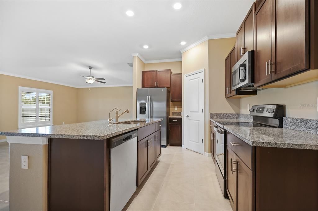 В аренду: $2,495 (3 спален, 2 ванн, 1540 Квадратных фут)