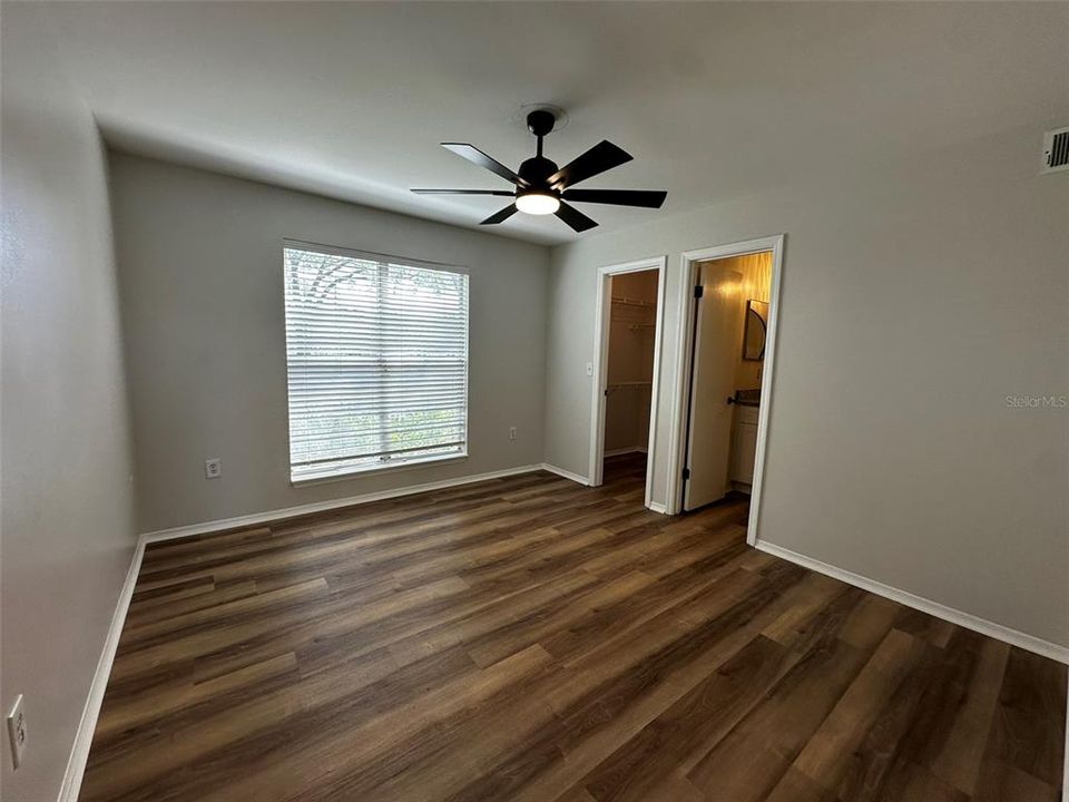 For Rent: $1,850 (2 beds, 2 baths, 990 Square Feet)