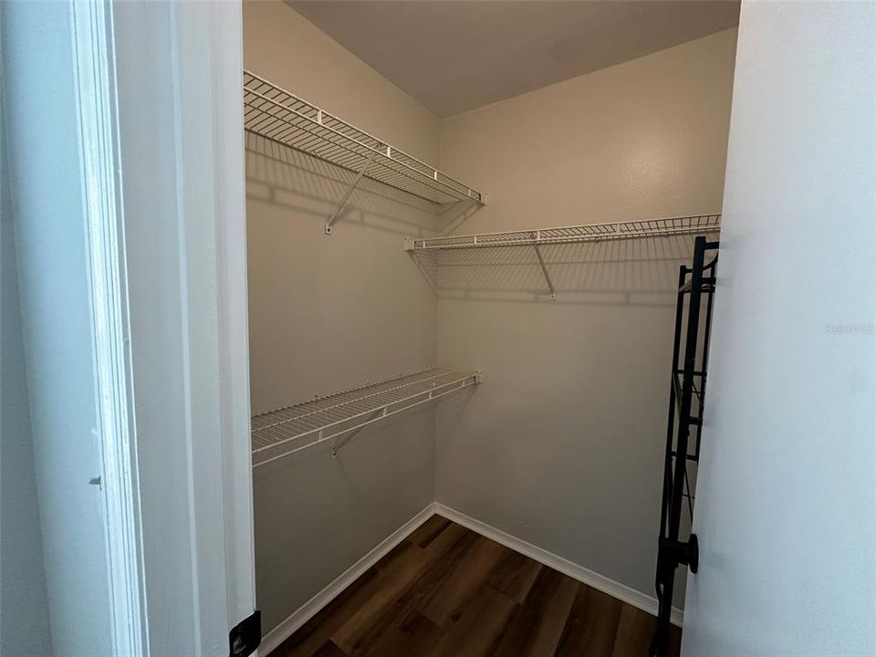 For Rent: $1,850 (2 beds, 2 baths, 990 Square Feet)