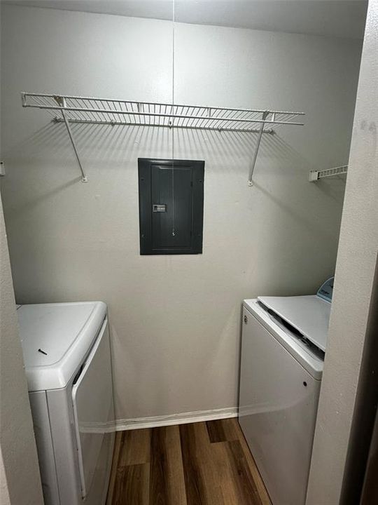 For Rent: $1,850 (2 beds, 2 baths, 990 Square Feet)