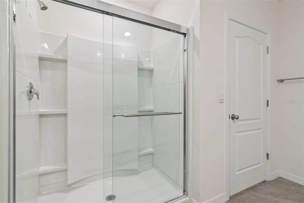 En Venta: $374,987 (3 camas, 2 baños, 1706 Pies cuadrados)