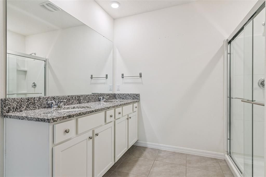 En Venta: $374,987 (3 camas, 2 baños, 1706 Pies cuadrados)