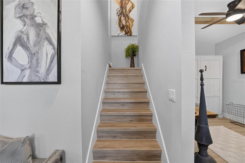 En Venta: $525,900 (5 camas, 3 baños, 3300 Pies cuadrados)