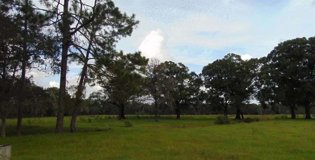 For Sale: $1,550,000 (33.00 acres)