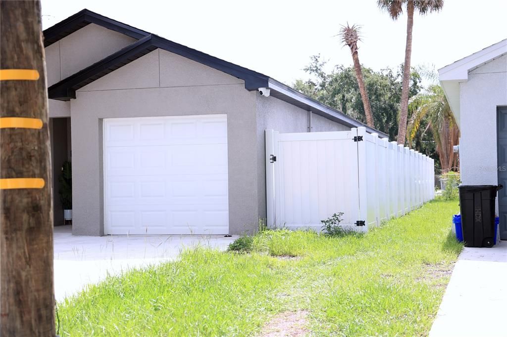 En Venta: $330,000 (3 camas, 2 baños, 1357 Pies cuadrados)