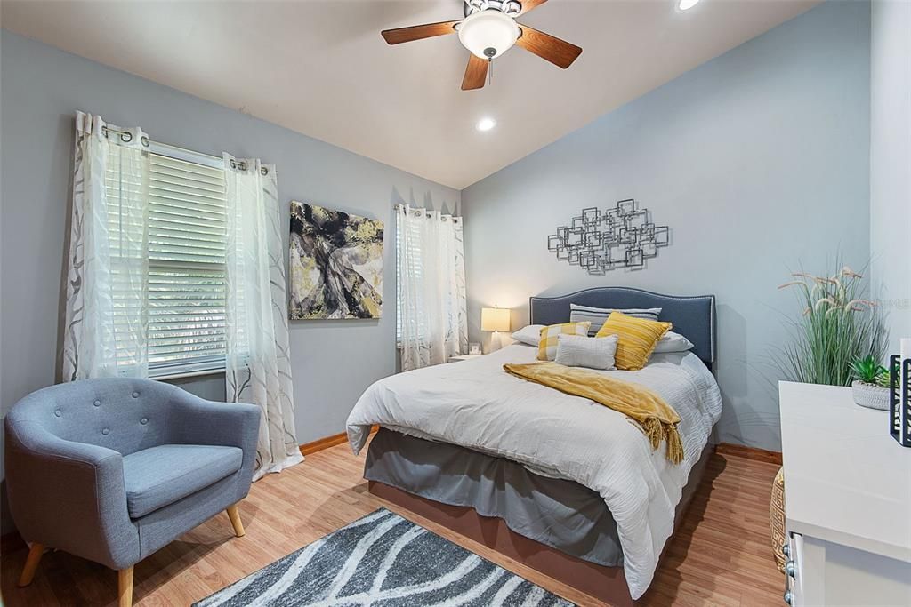 En Venta: $535,000 (3 camas, 3 baños, 1408 Pies cuadrados)