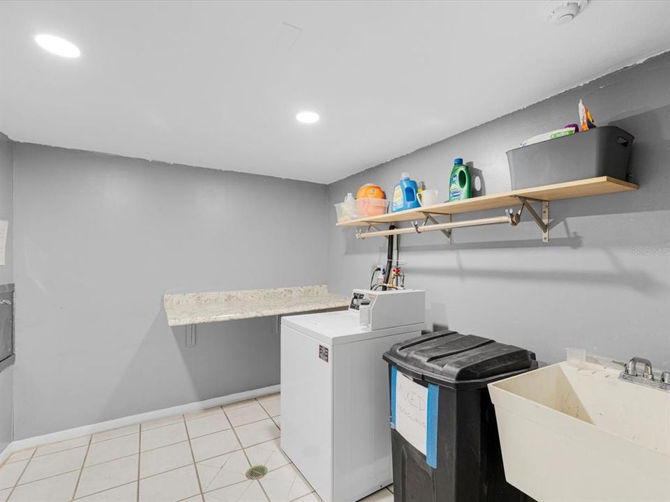 В аренду: $3,500 (2 спален, 2 ванн, 1325 Квадратных фут)